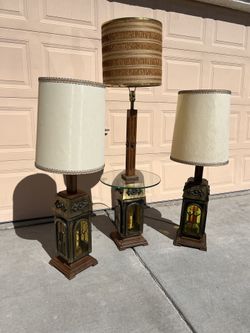 3 Vintage Gothic Revival Lamps With 4 Way Switch