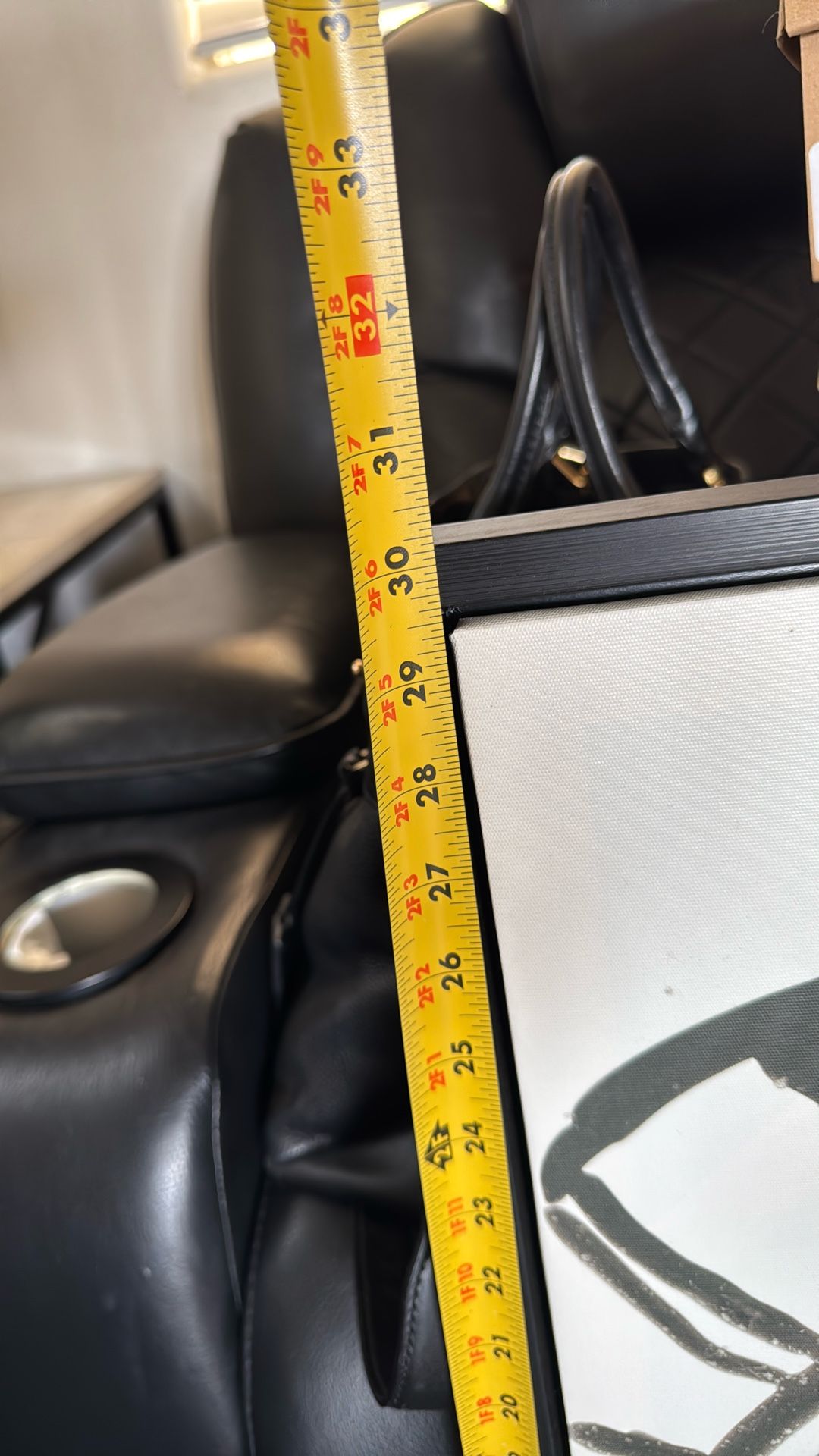 Black And White Frame Decoration