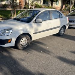 2009 KIA Rio [reduced]