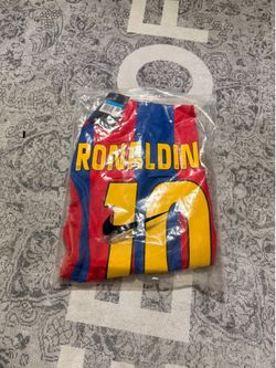 Nike FC Barcelona Ronaldinho #10 Soccer Jersey Red Blue