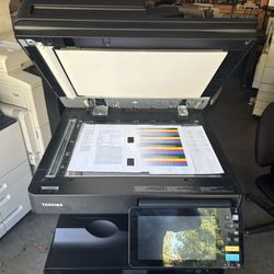 Toshiba Estudio 2500ac Color Copier/printer/scan Only 26k Copies On It!!!!