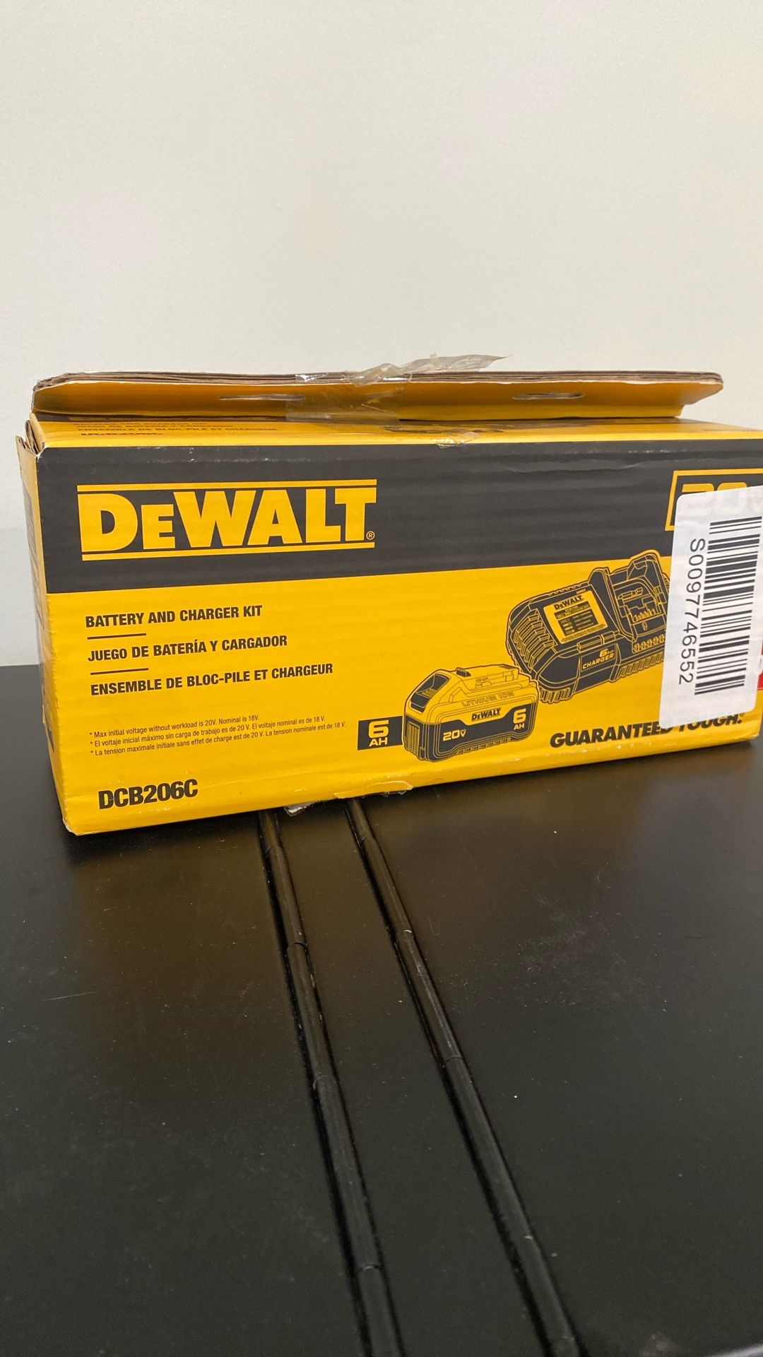 Dewalt 20v 6Ah Battery And Charger Kit