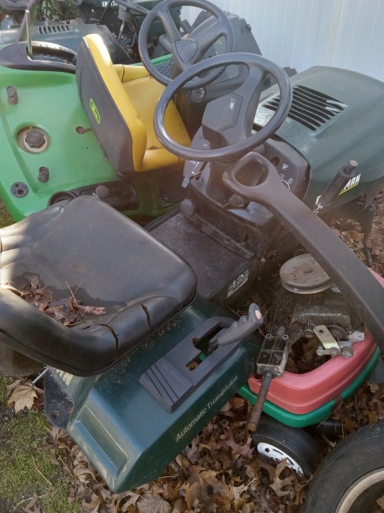 John Deere Parts L 100.