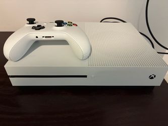Microsoft Xbox One S Console with Controller