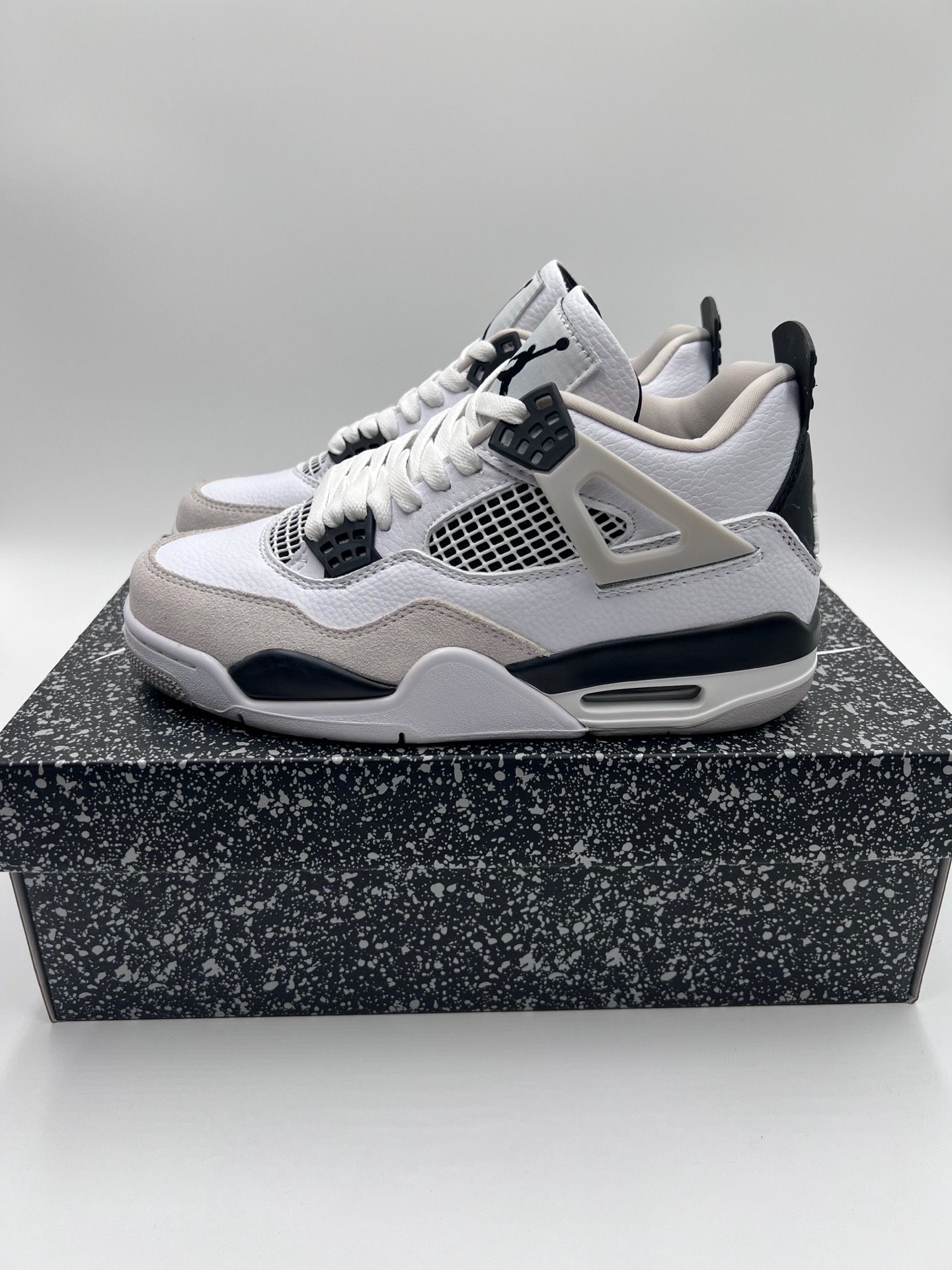Military black Jordan 4 retro