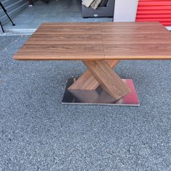 FREE DELIVERY 🛻 Modern Walnut Extendable Dining Table w/Butterfly Leaf (Seats4–6) Cash/Card/Cash Ap