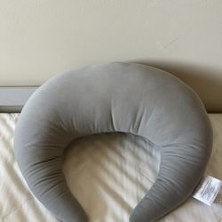 Breastfeeding Pillow