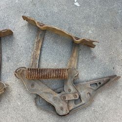 77-90 Chevy Car Hood Hinges