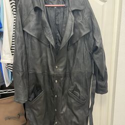 Woman’s Leather Trenchcoat