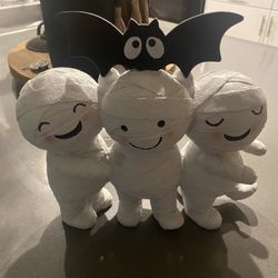 3 baby mummy halloween decor 