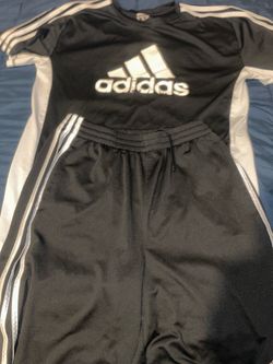 Juniors Boys Adidas Clothing Size M/L