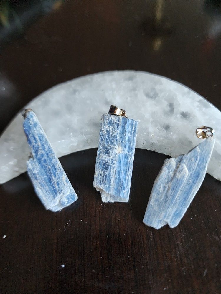 Kyanite Pendant