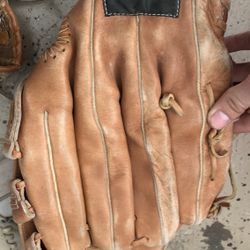 Baseball Glove 