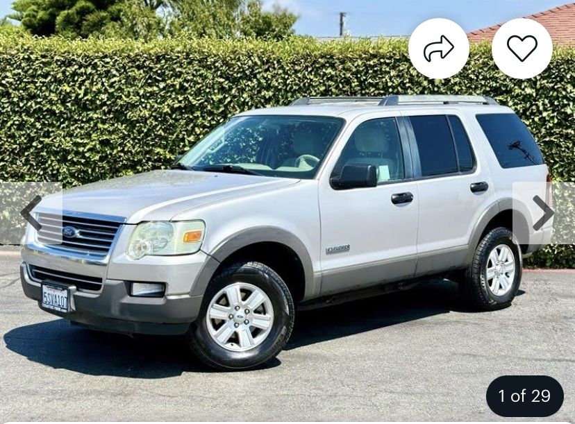 2005 Ford Explorer