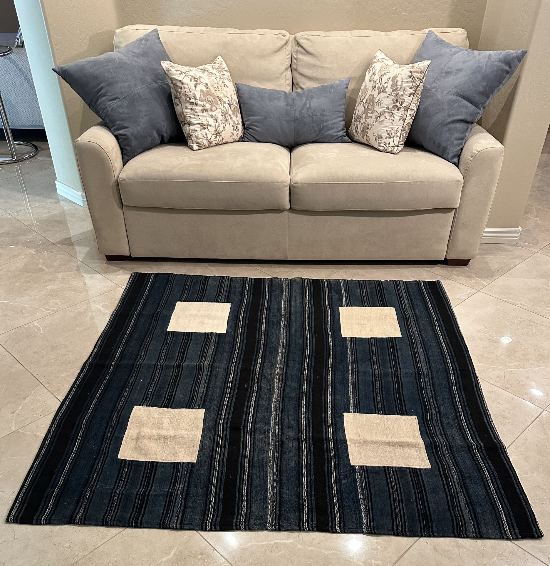 Vintage Turkish Kilim Rug