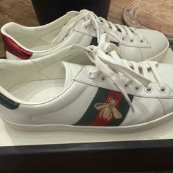 Gucci Mens Leather Sneakers 