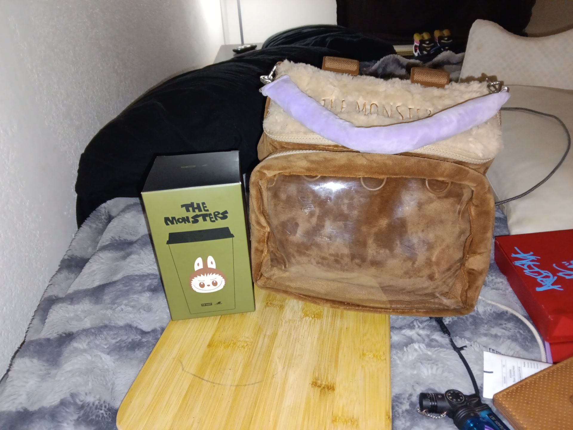 Membership Birthday Gift set including:-1 Pc THE MONSTERS Fuzzy Backpack;-1Pc THE MONSTERS Coffee Cup Exclusive