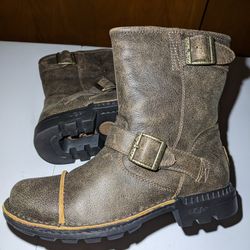 UGG Boots, Rockville Biker Boot, Size 7.5 Men, Or 9 Women's 
