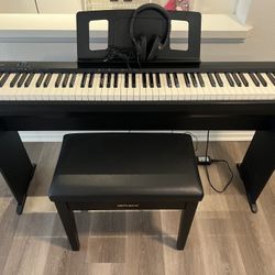 Roland Piano (FP-10) (See Description)