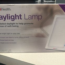 Daylight lamp, new condition. $10. 