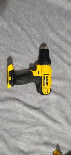 BRAND NEW DEWALT DCD771 1/2" (13mm) 20V MAX Cordless Drill Driver