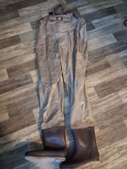 Fishing suit