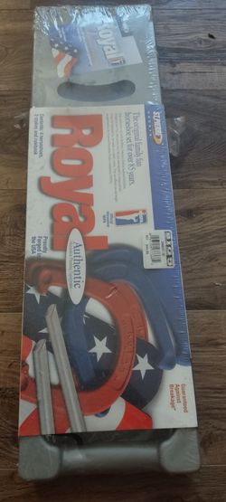 Brand New Horse Shoe Set 