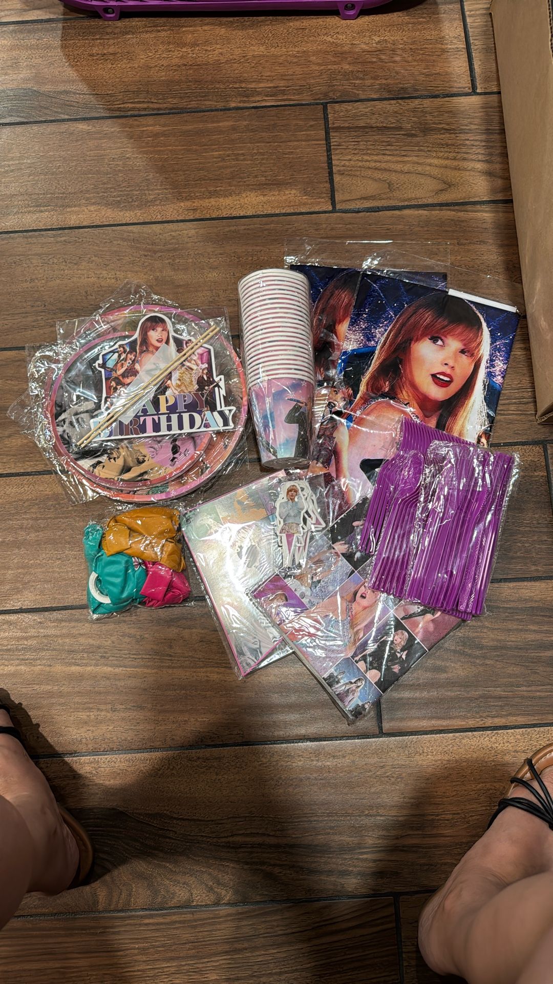 Taylor Swift Birthday party Bundle 24 Guest