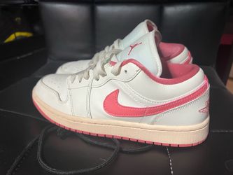 Jordan 1 low ice pink salt women’s size 8 for sale
