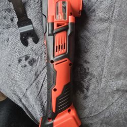 M18 Multi-tool & ½" Hammer Drill/Driver 