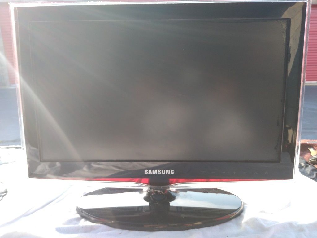 Samsung! 19' ln19d450g1d tv