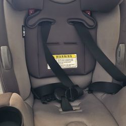 Safety 1st Toadler Car Seat