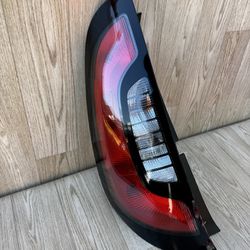 2014 — 2019 Kia Soul Tail Light - LEFT / DRIVER SIDE 
