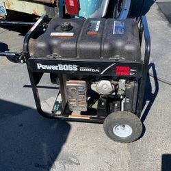 Power Boss Generator With Honda Motor