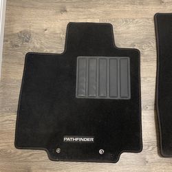 Pathfinder Nissan 2020 Front Sit Carpet 