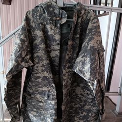 Military Hooded Rain Jacket 