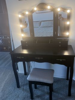 Makeup Vanity