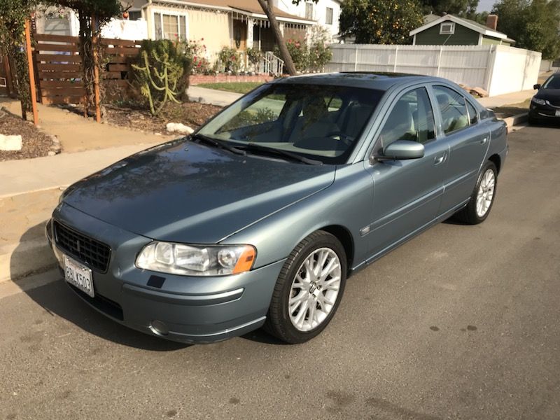 2005 Volvo S60 T5 B5244T5 auto