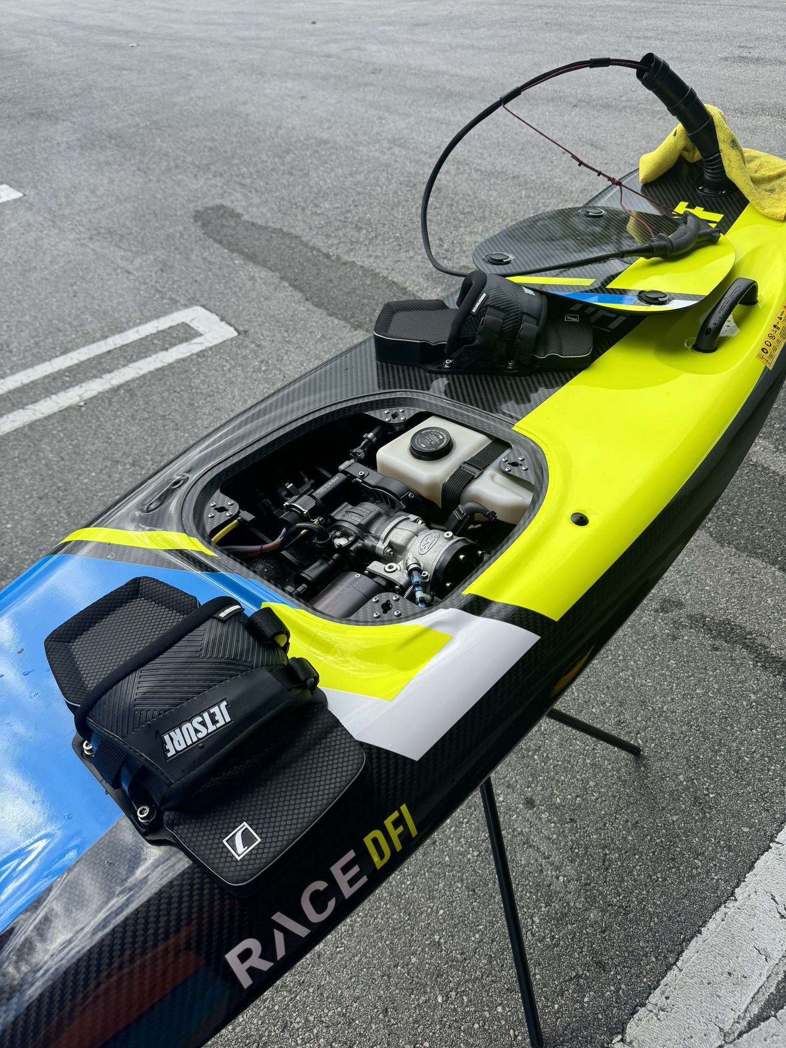 Jetsurf Gas Surfboard. 2022 DFI race