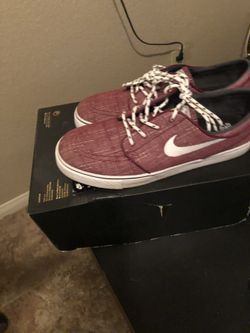 Size 10 Nike