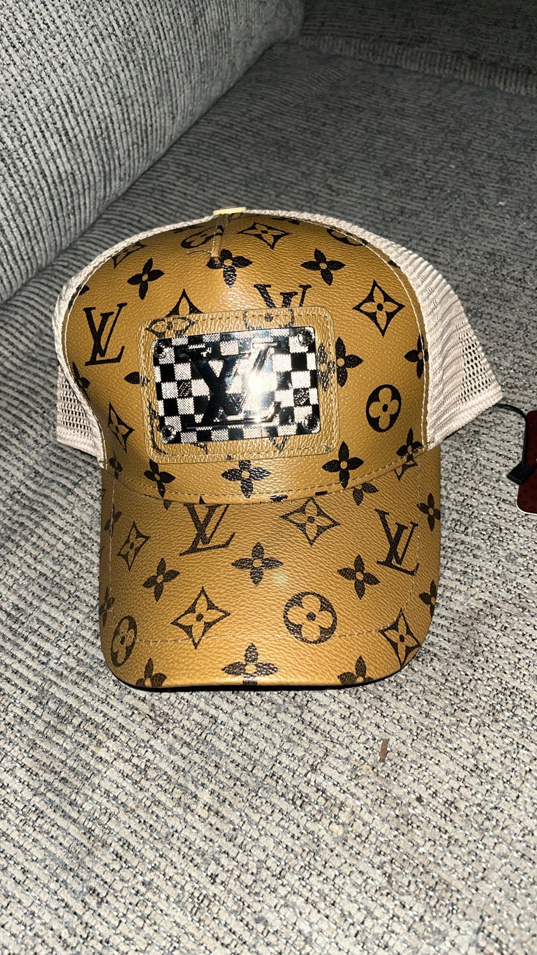 Brand New Louis Vuitton Cap With Tap