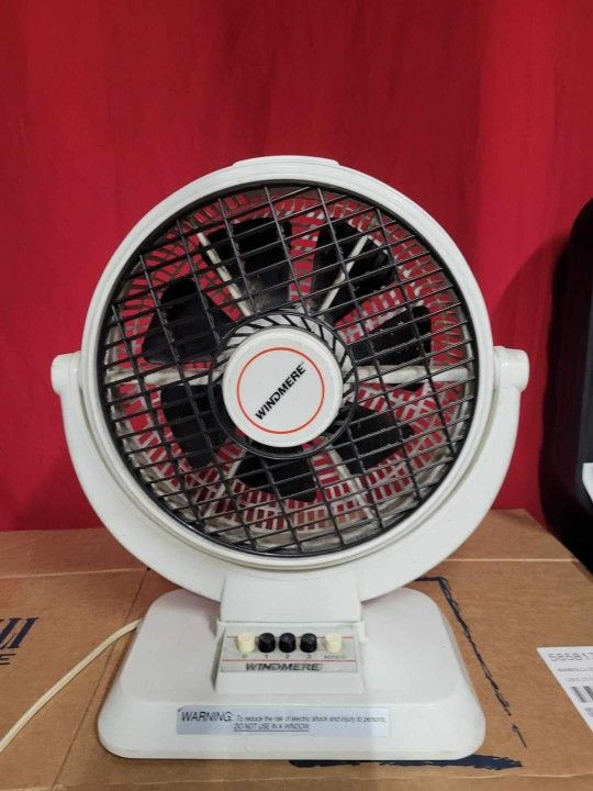 Table  fan 3 speed.. 

