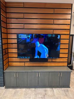 LED Flatscreen TV