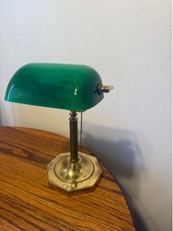 Vintage bankers lamp