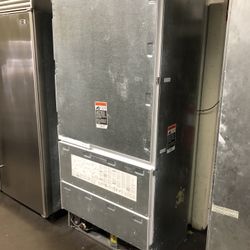 Sub Zero 36” Wide Panel Ready Built In Bottom Freezer Refrigerator 