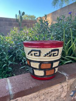 Clay pot