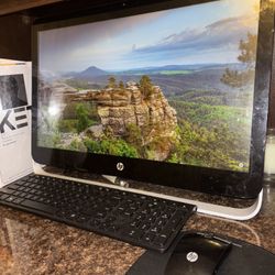 HP Pavilion 23" Screen All-in-One Desktop Computer(READ DESCRIPTION)