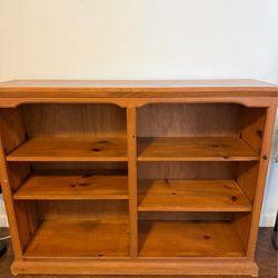Brown wood hutch/bookcase