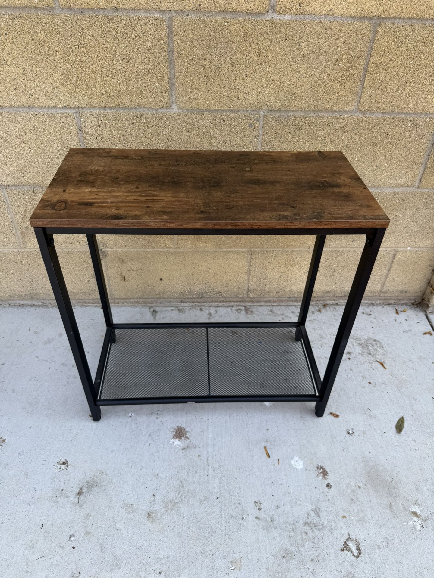 π£ FREE ALERT! Small End Table