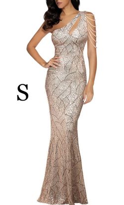 Dresses / Gowns / Vestidos / Dress